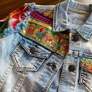 Desigual Jean jacket 🌸
